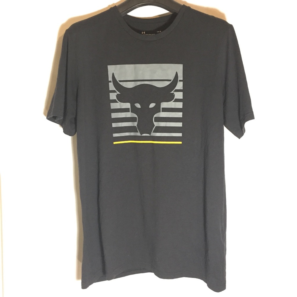 Project Rock Under Armour Men’s Large Shirt